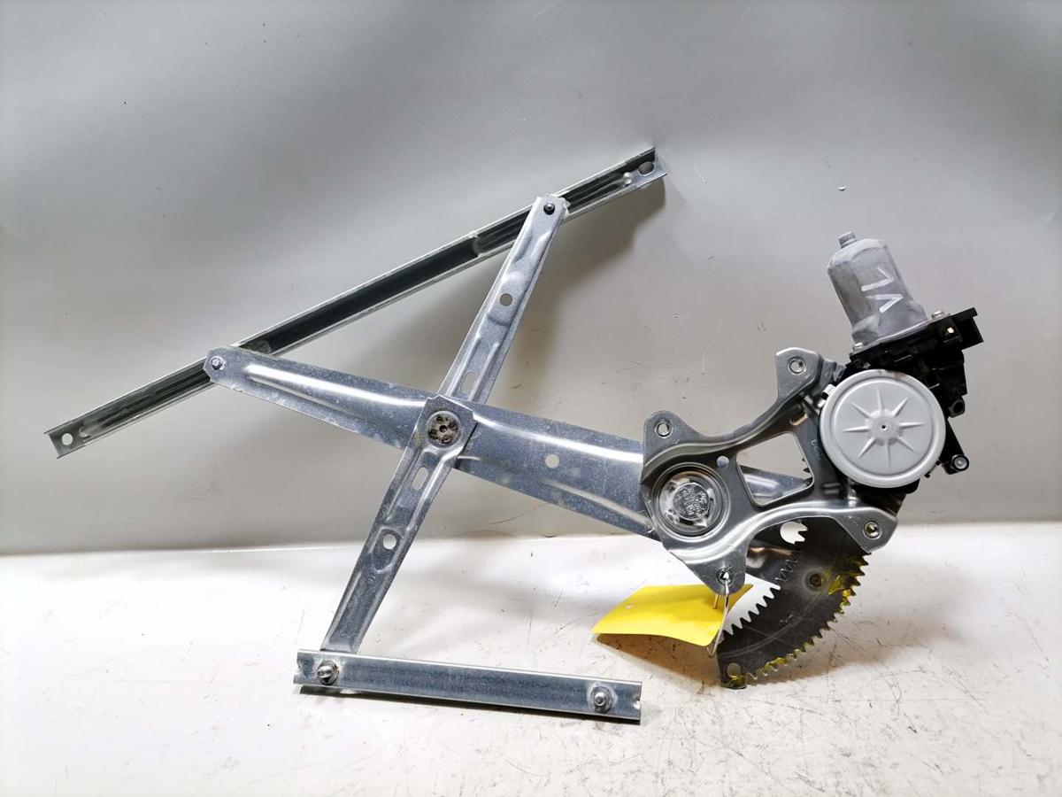 Mitsubishi Eclipse Cross original Fensterheber vorn links elektrisch Bj.2023